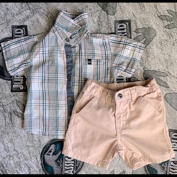 2 Pieces Calvin Klein Button-down & Shorts Set - Picture 1 of 1
